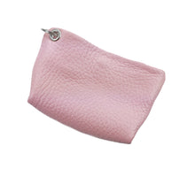 Laden Sie das Bild in den Galerie-Viewer, Gassibeutel Etui aus Leder ohne Besatz mit praktischen Klickring Verschluss