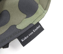 Laden Sie das Bild in den Galerie-Viewer, Regenmantel für Hunde - KvK Edition Camo & weitere Farben
