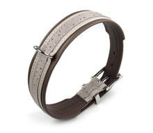 Laden Sie das Bild in den Galerie-Viewer, Handcrafted – Halsband Triple Spezial