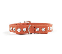 Laden Sie das Bild in den Galerie-Viewer, Handcrafted - Halsband Loop Bling Exklusive
