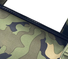 Laden Sie das Bild in den Galerie-Viewer, Nabucco Hundetasche - Flugtasche Softshell