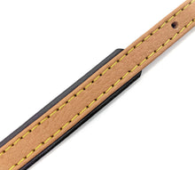 Laden Sie das Bild in den Galerie-Viewer, KvK - Klassik Halsband Curved - Für kleine Vierbeiner