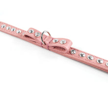 Laden Sie das Bild in den Galerie-Viewer, Handcrafted - Halsband Loop Bling Exklusive