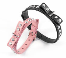 Laden Sie das Bild in den Galerie-Viewer, Handcrafted - Halsband Loop Bling Exklusive