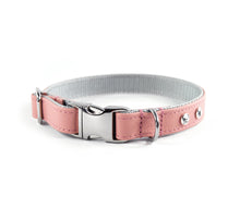 Laden Sie das Bild in den Galerie-Viewer, KvK - Clic Lederhalsband - Rosé