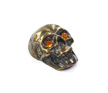 Laden Sie das Bild in den Galerie-Viewer, KvK Handcrafted - Brown Beige Skull Masterpiece
