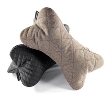 Laden Sie das Bild in den Galerie-Viewer, KvK Bone Pillow - Knochen Kissen für 2 &amp; 4 Beiner
