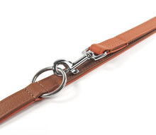 Laden Sie das Bild in den Galerie-Viewer, KvK Klassik Halsband Curved - French Orange Edition
