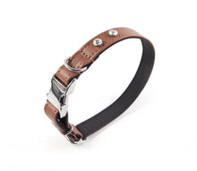 Laden Sie das Bild in den Galerie-Viewer, KvK - Clic Lederhalsband - Cognac, Schoko oder Schwarz
