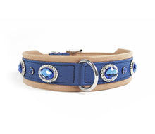 Laden Sie das Bild in den Galerie-Viewer, KvK Handcrafted - Klassik Curved Collar - Bling Royal
