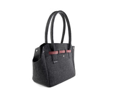Laden Sie das Bild in den Galerie-Viewer, Koko - Two-In-One - Hand &amp; Dog Bag Felt
