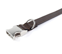 Laden Sie das Bild in den Galerie-Viewer, Clic Deluxe Lederhalsband Braun Detail
