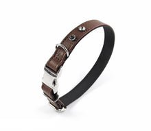 Laden Sie das Bild in den Galerie-Viewer, KvK - Clic Lederhalsband - Black Bling
